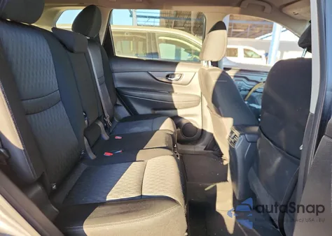 2017 Nissan Rogue S z USA, uszkodzony, nr VIN KNMAT2MT8HP540064